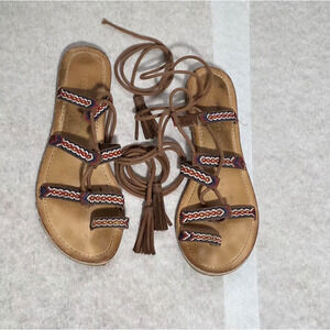 Madden Girl SAZ Boho Gladaitor Sandals Lace Up Embroidered Tassel Brown Size 9M